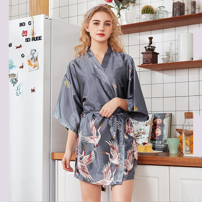 Xxl Women Fashion - 女性のためのファッショナブルな夏のミニ着物,女性のためのレーヨンバスローブ,浴衣,ナイトウェア,パジャマ,サイズM-XXL