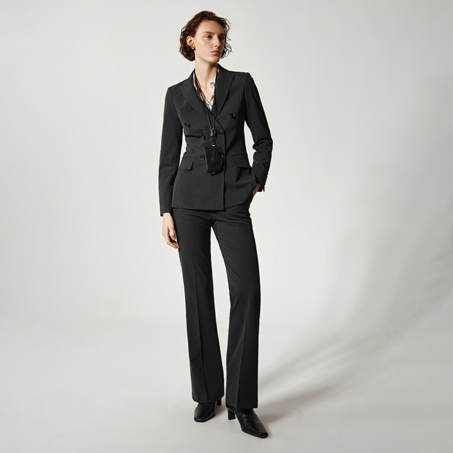 アリンジェントル レディース パンツスーツ 2ピースセット  - Women'S Fashion Blazer のレビューと価格