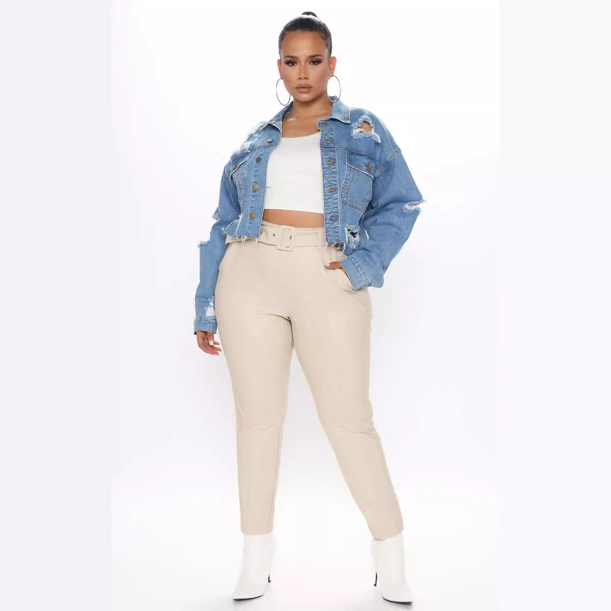 ウォッシュド加工のリップドデニムショートジャケット。 春と秋 - Women'S Fashion Denim Jacket のレビューと価格