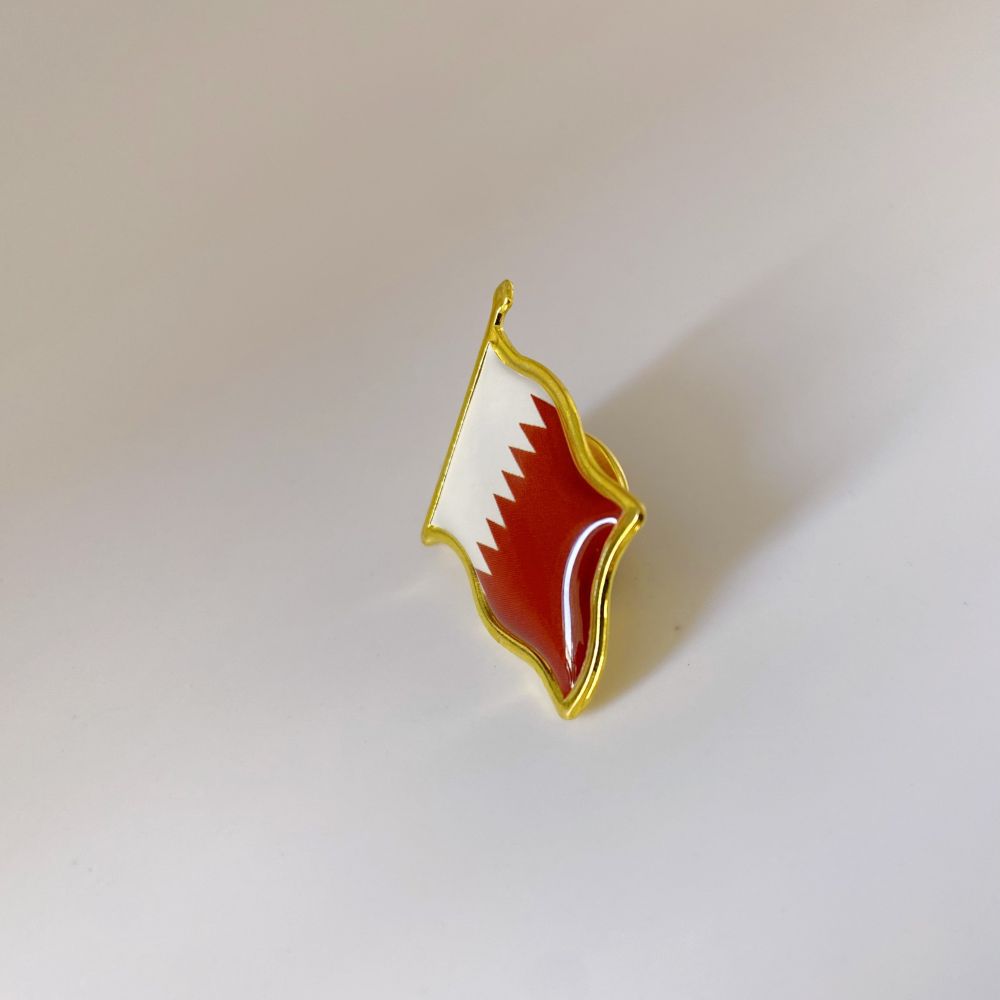 カタール国旗ラペルピン - エナメルメタル製国旗バッジ |  - Women Fashion Qatar のレビューと価格