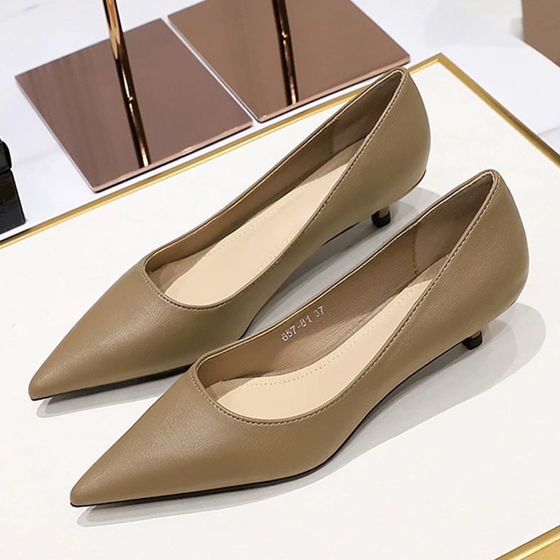 ファッションポインテッドトゥミッドヒールシューズ 4 センチ - Xxl Women Fashion のレビューと価格