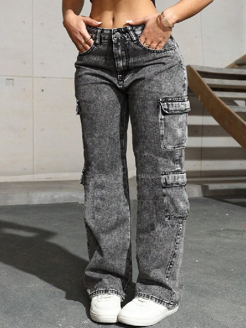 ウォッシュド加工のイレギュラーデザイン、マルチポケット、多用 - Mom Jeans Women のレビューと価格